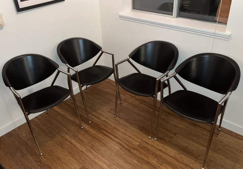 Set of 4 Calligaris Italian Black Leather Dining Chairs Polished Chrome Steel