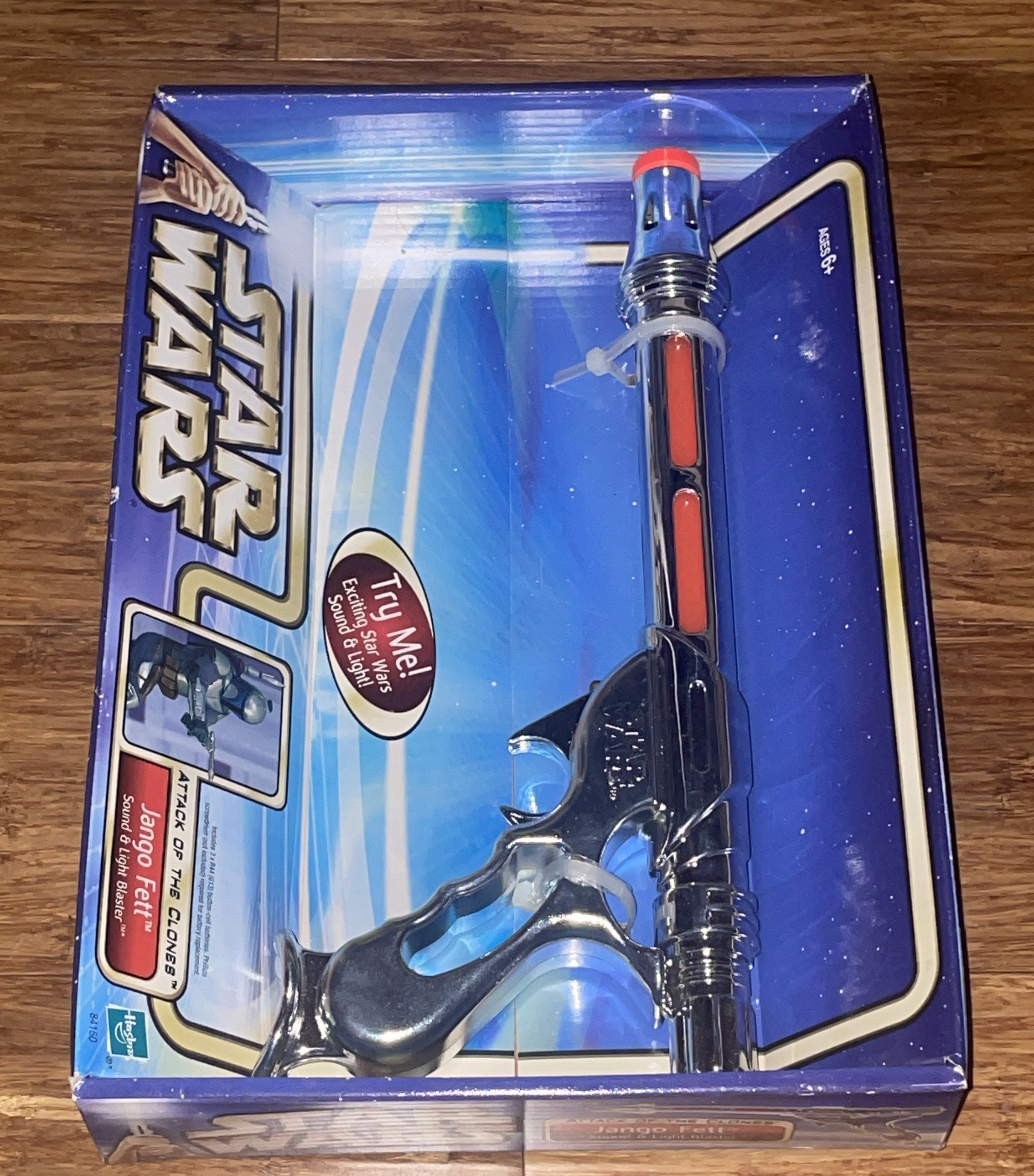 Jango Fett Sound & Light Blaster 2002 STAR WARS Attack of the Clones NEW MIB