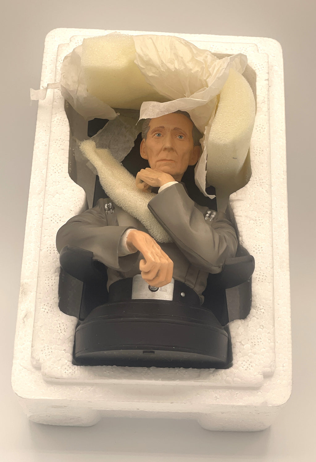 Gentle Giant Grand Moff Tarkin Mini Bust Star Wars