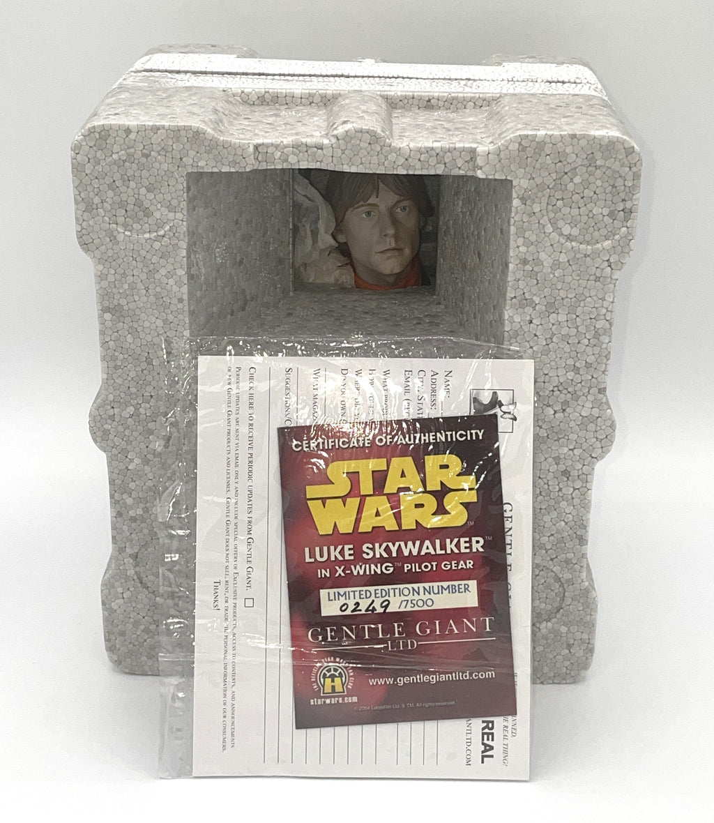 Gentle Giant Star Wars Luke Skywalker X-Wing Pilot Gear Collectible Bust