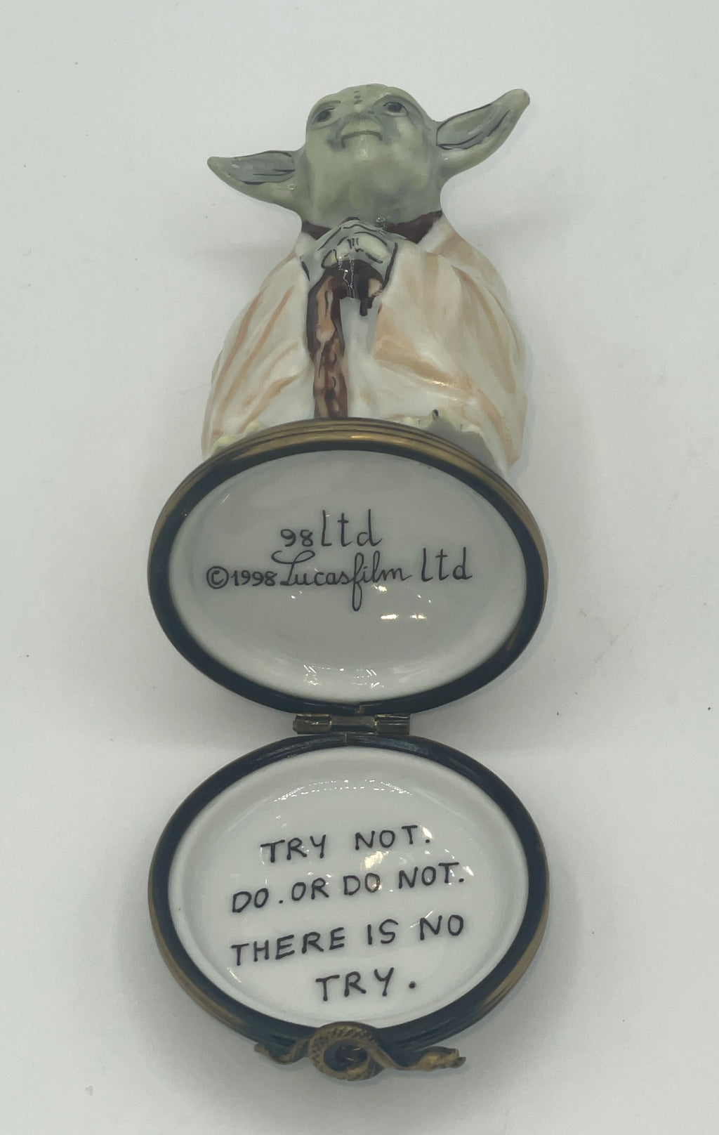 Rochard Limoges Yoda Star Wars 1998 Fao Schwarz Hand Painted in France 3