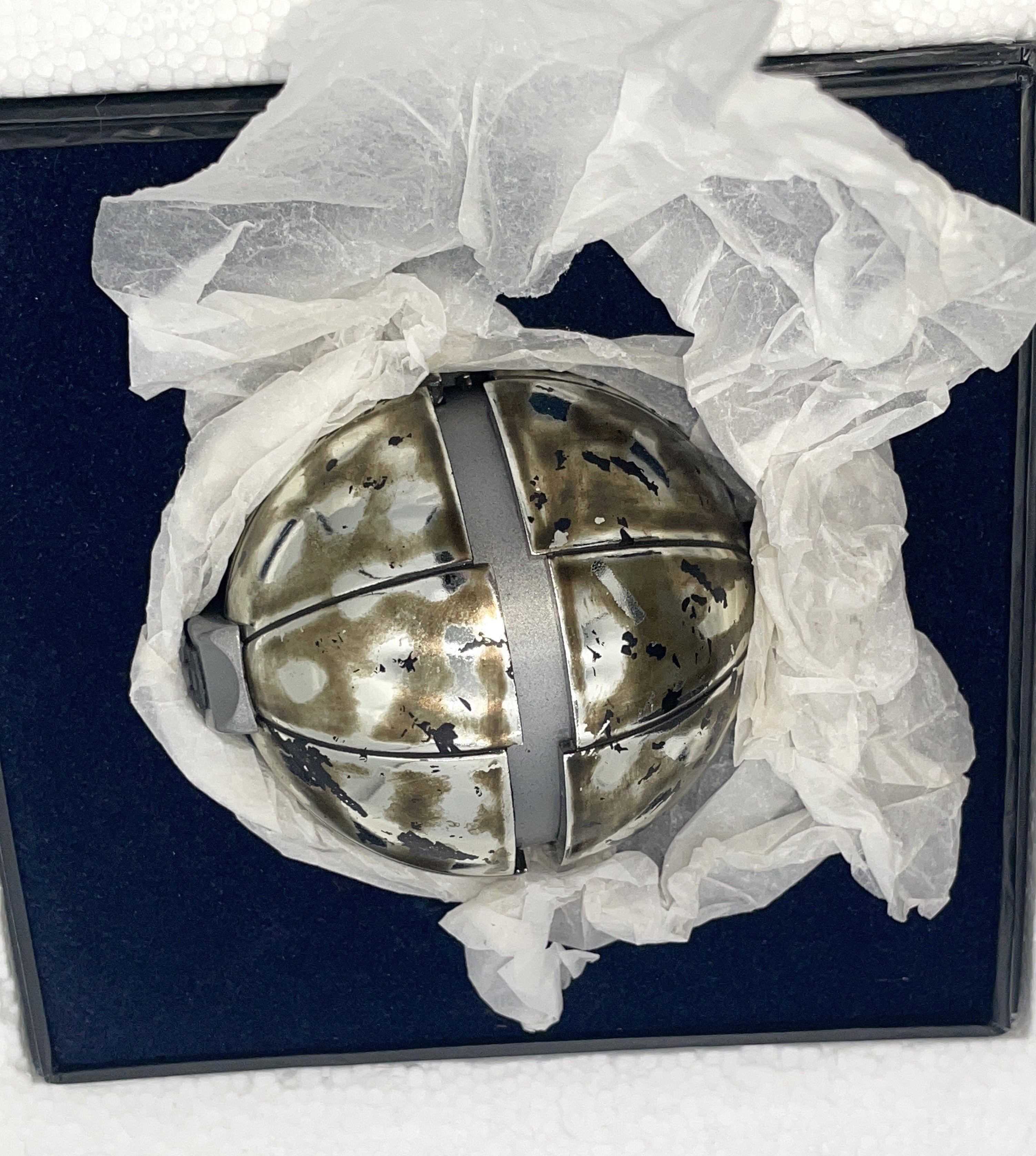 Master Replicas Star Wars Thermal Detonator 1:1 Working Prop Replica Limited Edition SW-115