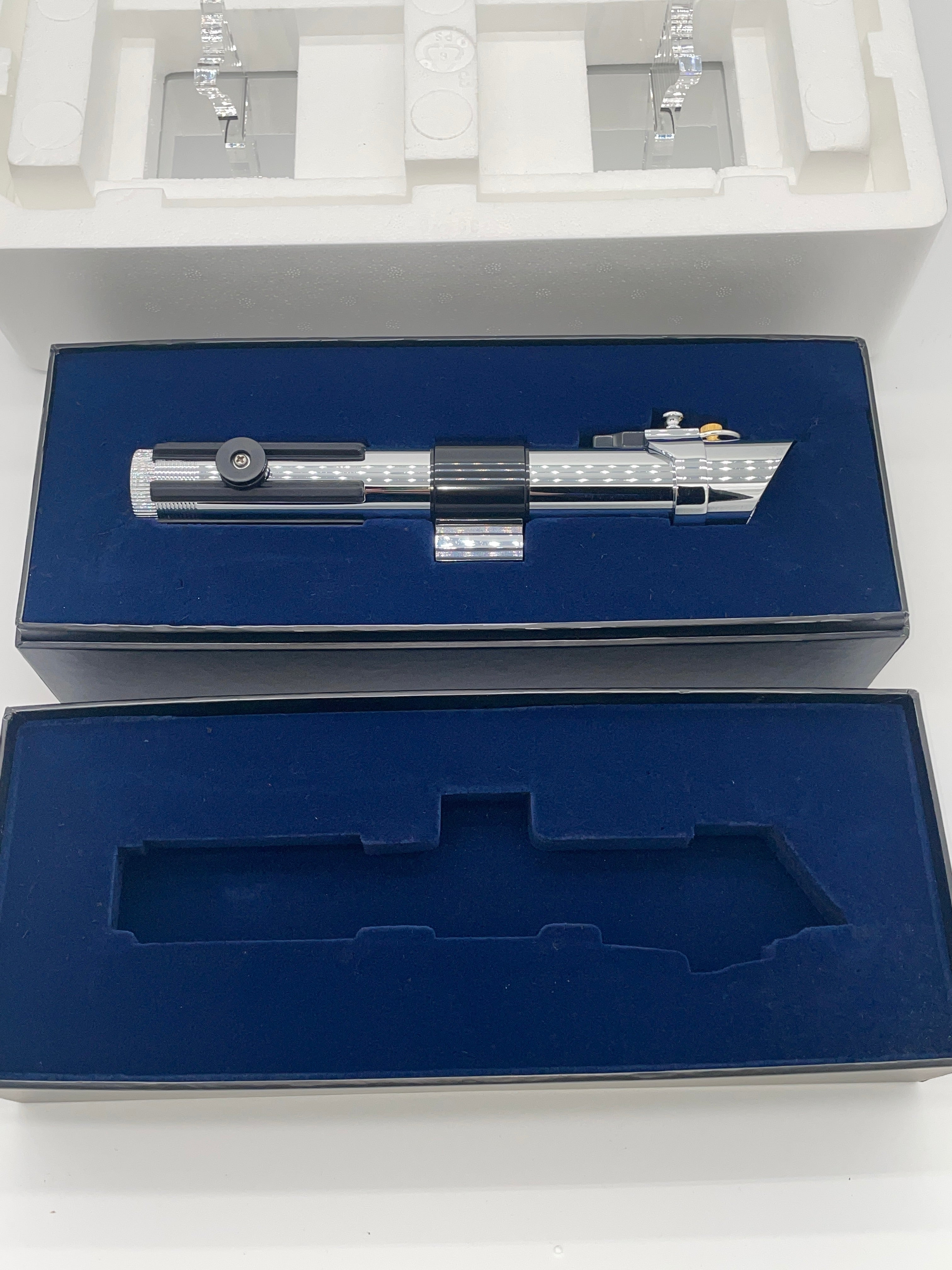 Master Replicas Star Wars Anakin Skywalker Lightsaber AotC 1:1 Prop Replica Limited Edition w COA SW-115