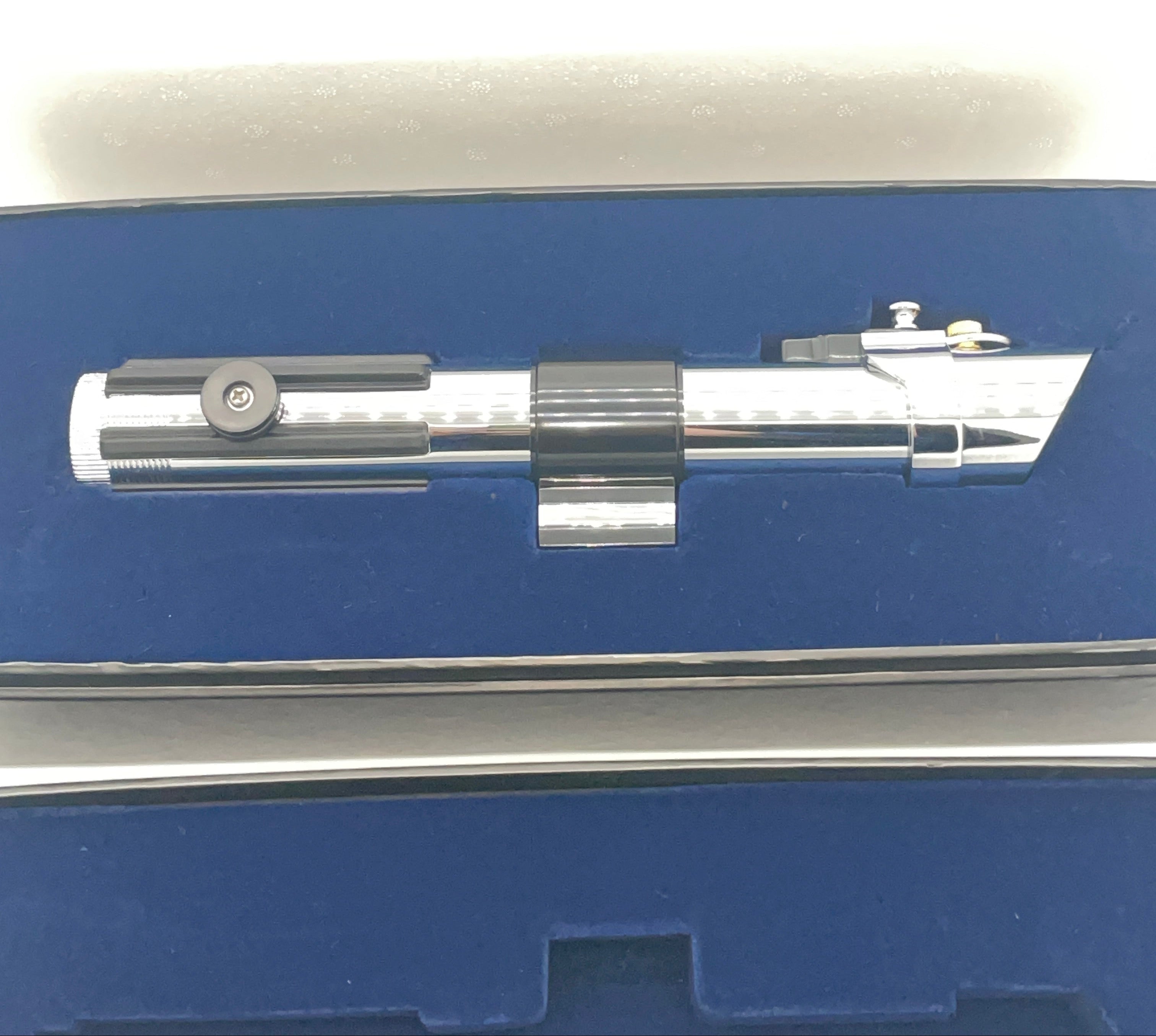 Master Replicas Star Wars Anakin Skywalker Lightsaber AotC 1:1 Prop Replica Limited Edition w COA SW-115