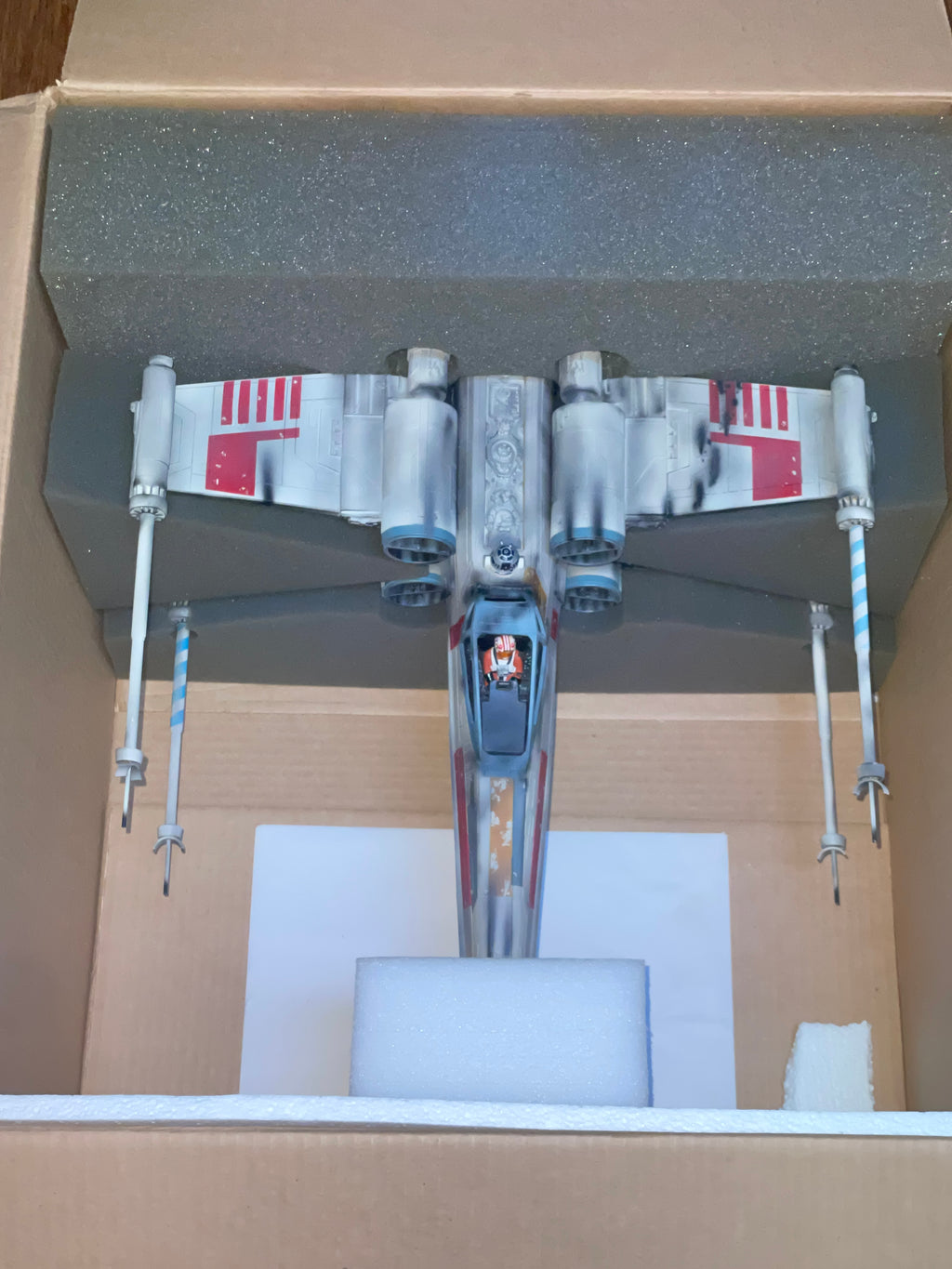 Star Wars ICONS X-Wing Fighter Red Five Replica Model 1023/1977