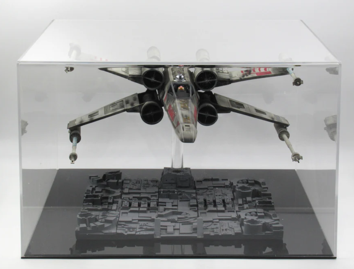 Star Wars ICONS X-Wing Fighter Red Five Replica Model 1023/1977